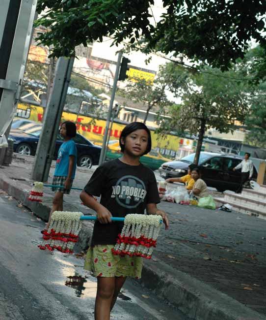 Bangkok_Flowergirl